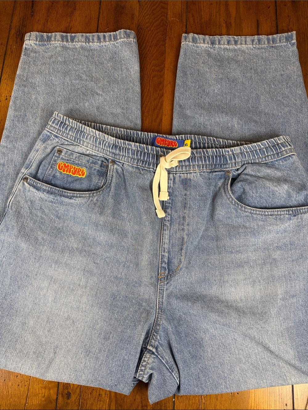 Empyre Light Wash Relaxed Jeans Size XL Y2K